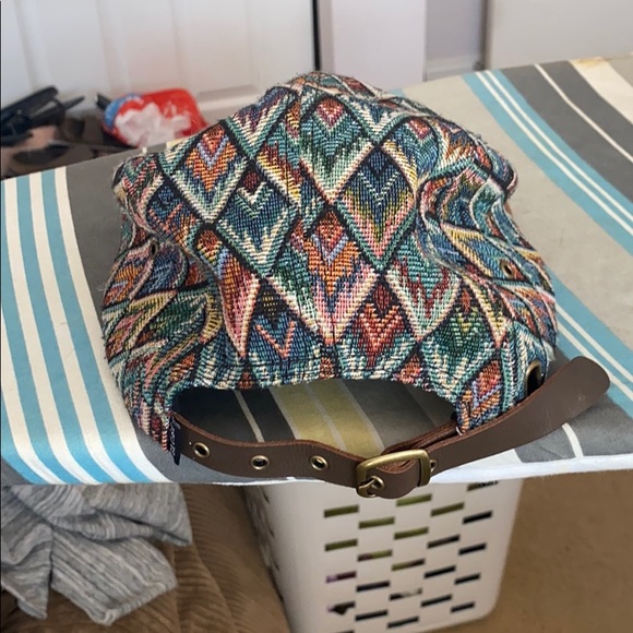 Hat - Picture 2 of 4